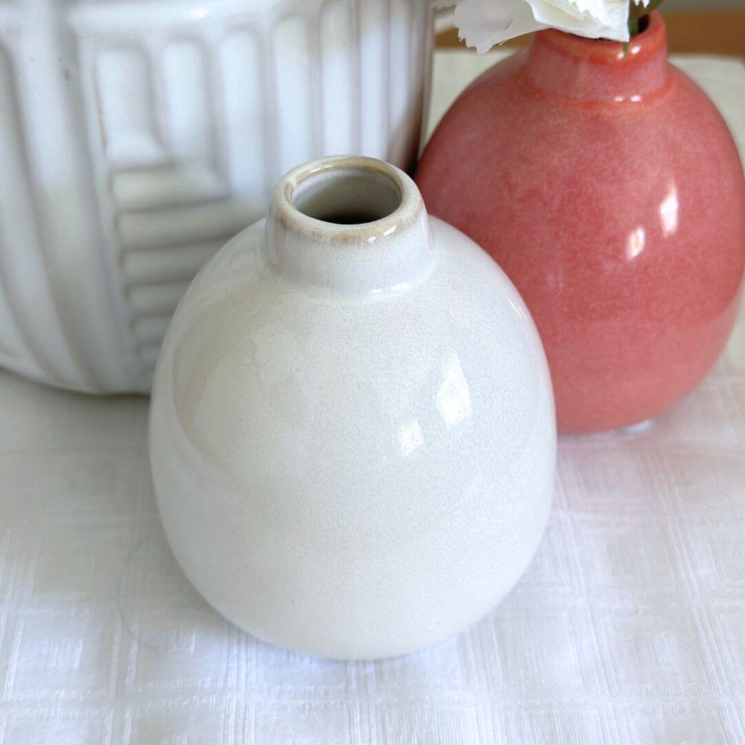 10cm Nya small pink ceramic vase and small cream ceramic vase for your coastal vintage home