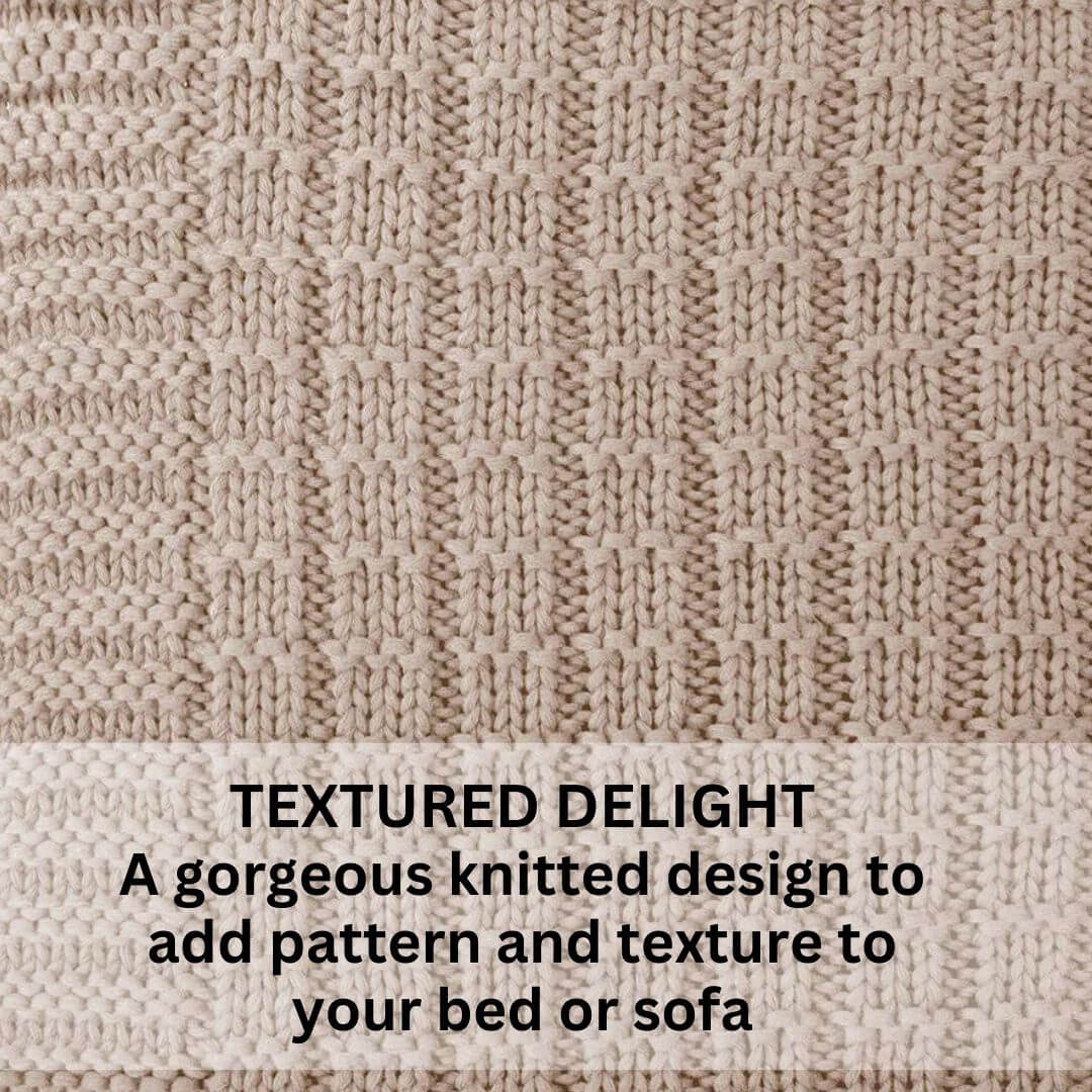 The Tanami Throw in Latte Brown with a knitted pattern measures 130cm x 200cm.