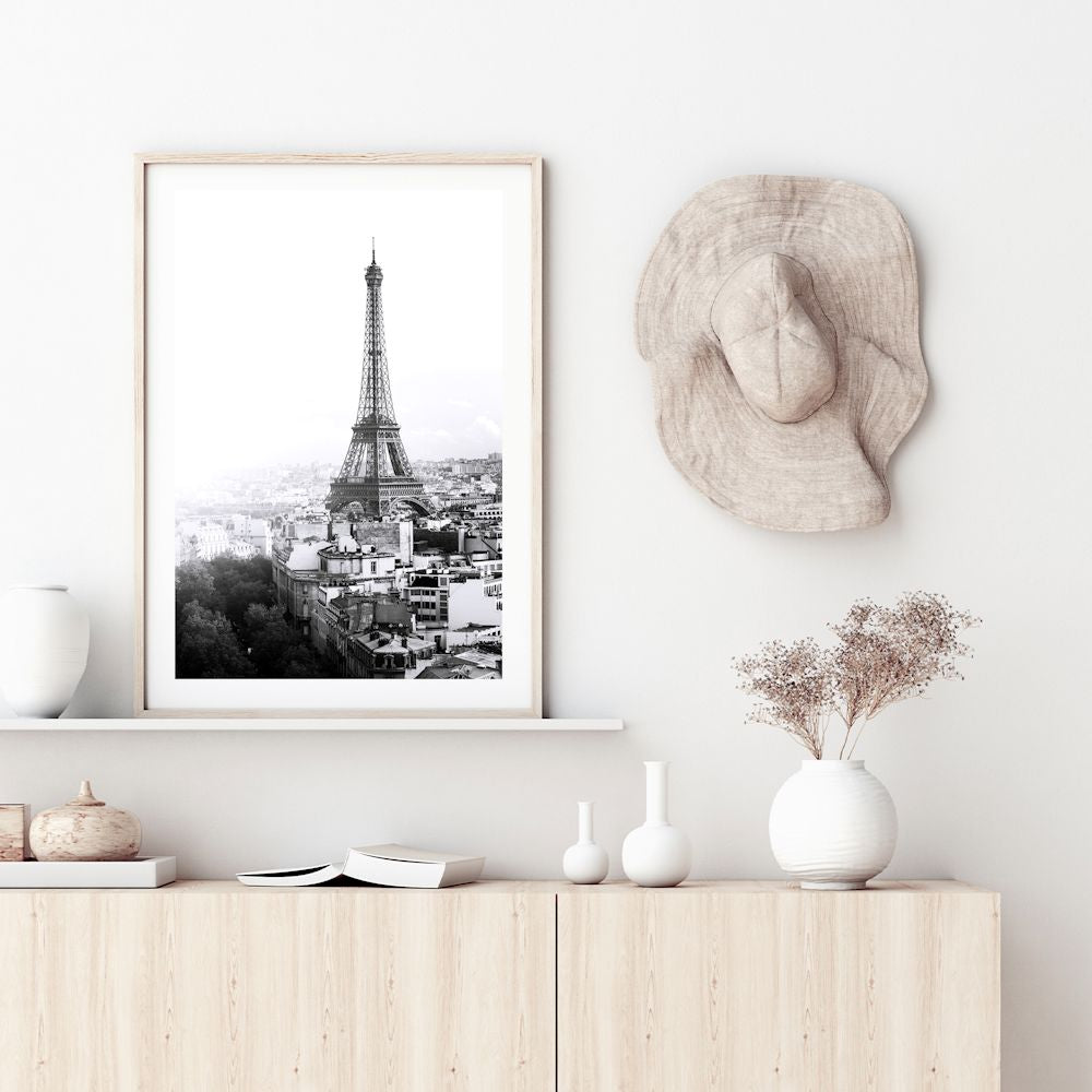 Black and White Eiffel Tower Wall Art Photograph Print Canvas Picture Artwork Framed Unframed in living room Beautiful Home Decor